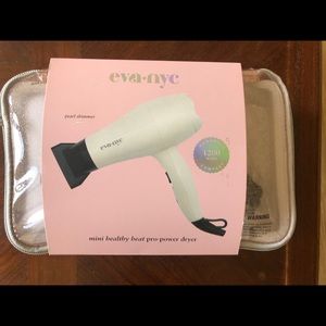 EvaNYC Travel blow dryer